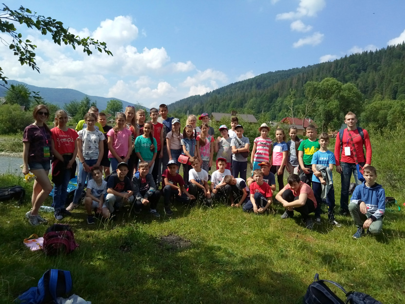 Дитячий літній табір Едельвейс Микуличин в горах Карпатах літо 2023